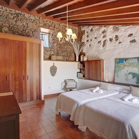Casa Del Lagar Villa